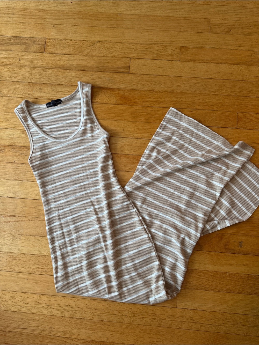 Striped Sleeveless fitted Maxi Dress in Beige and White